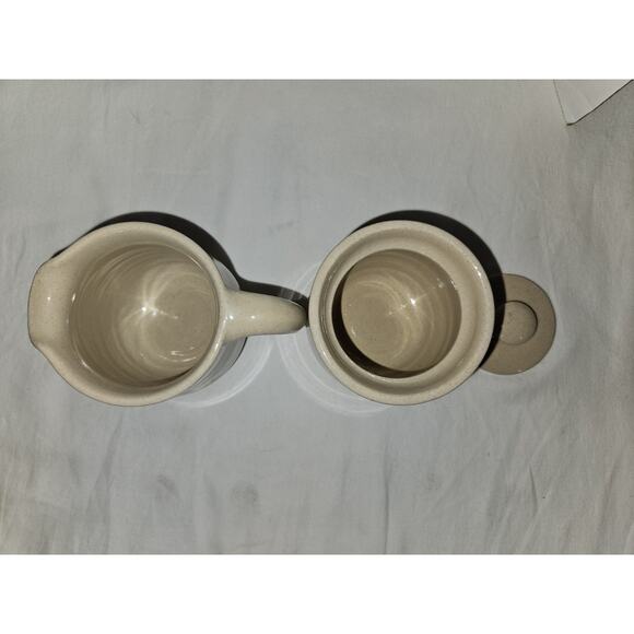 Sugar And Creamer Set Yesteryears Pottery Marshall Texas Topiary - Picture 3 of 4